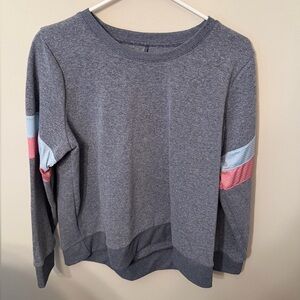 VGUC Xersion Crewneck Pullover Sweatshirt, Athletic Soft Material & Cute Sleeves
